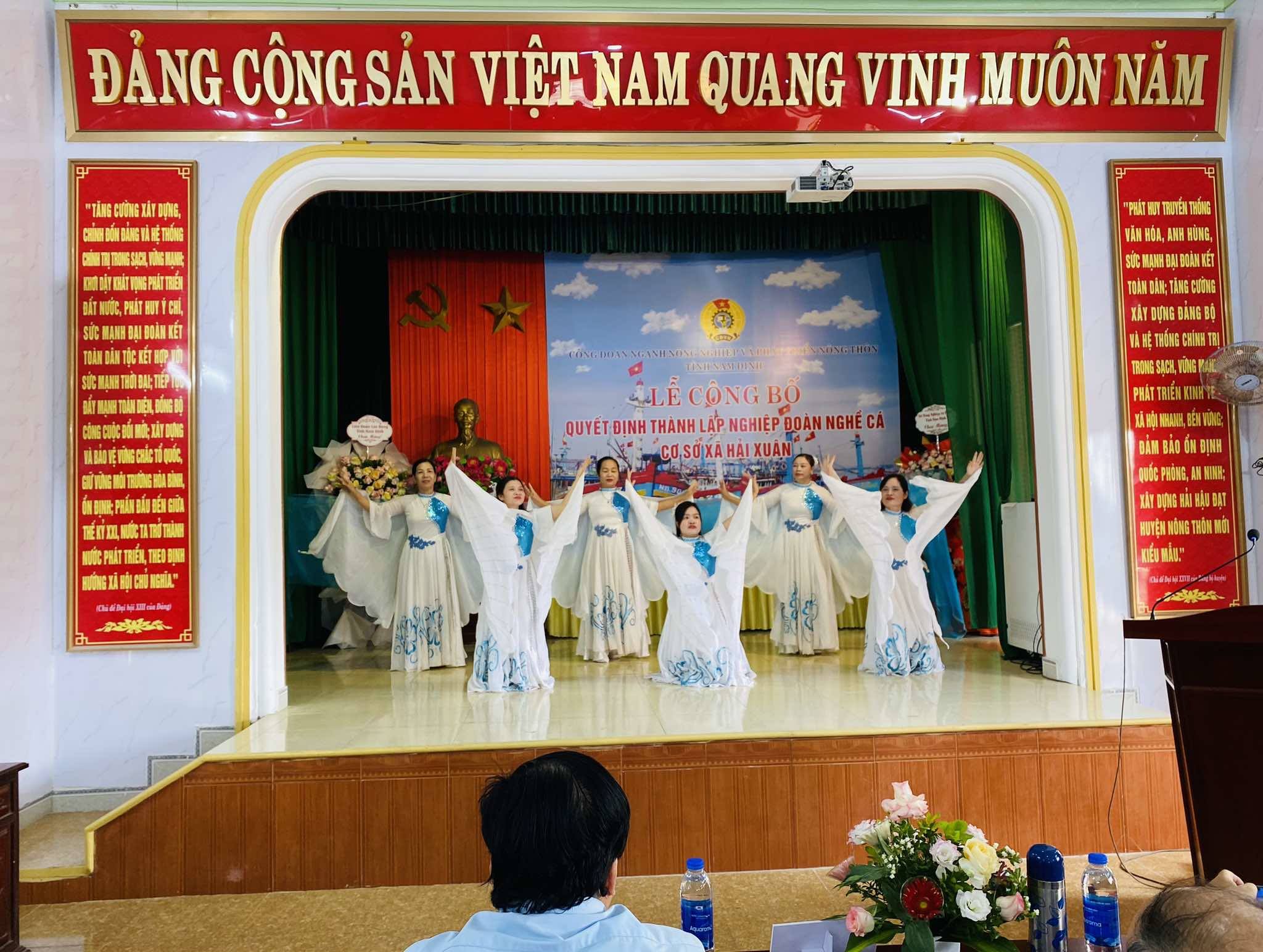 anh tin bai